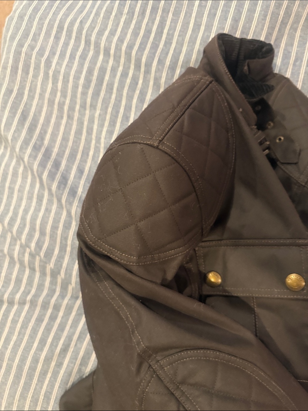 Belstaff Brooklands 2.0 Waxed Motorcycle Jacket, a classic short-style blouson - Picture 7 of 16